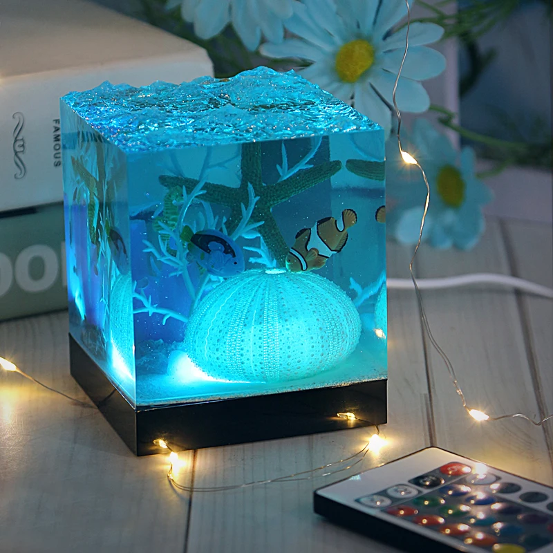 Marine Organism Cube Organism Resin Table Light Creactive Art Decoration Lamp Miniature Landscape Night Light USB Charge