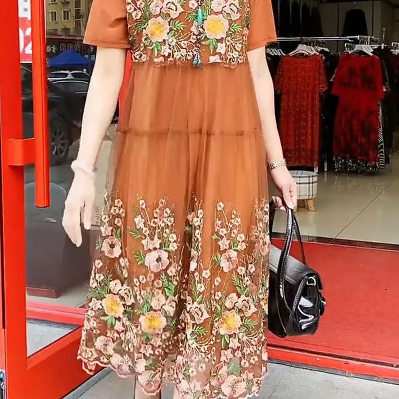 2023 elegantes Rundhals-Midi kleid lässig Sommer pflanze Blumen Stickerei Damen bekleidung Kurzarm A-Linie gespleißte Kleider