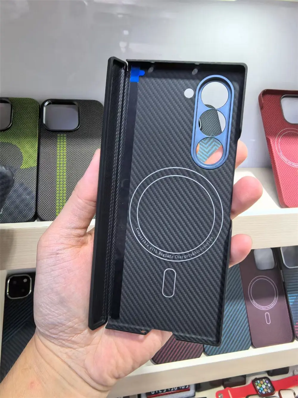 เคสคาร์บอนไฟเบอร์อะรามิดระดับพรีเมียมแม่เหล็กสําหรับ Samsung Galaxy Z Fold7 บานพับฝาหลังป้องกัน