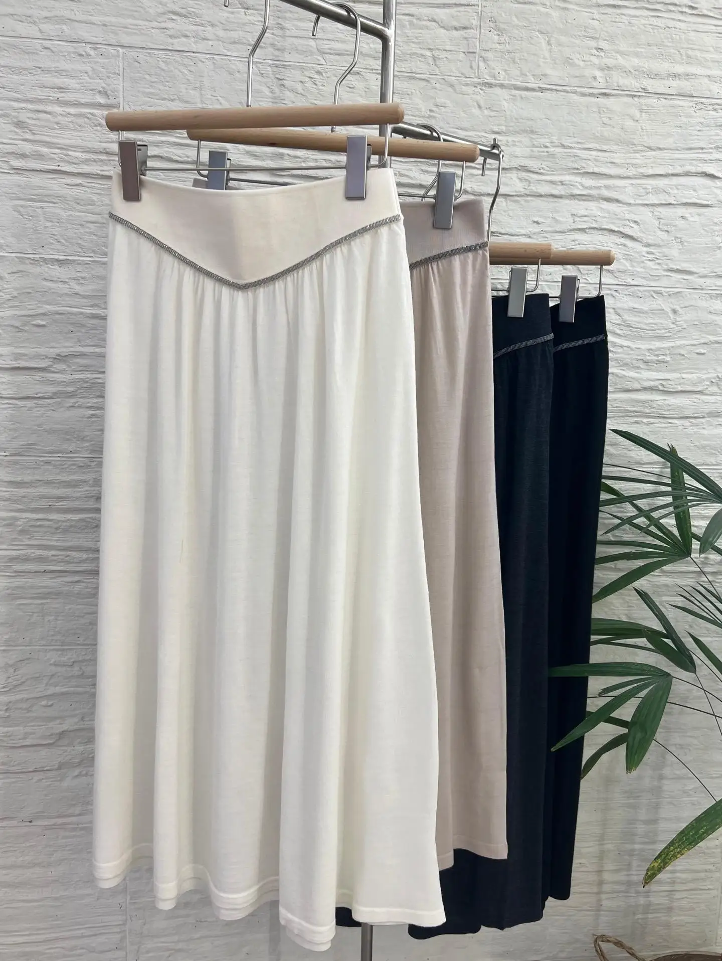 Autumn casual women's exquisite solid color jersey skirt