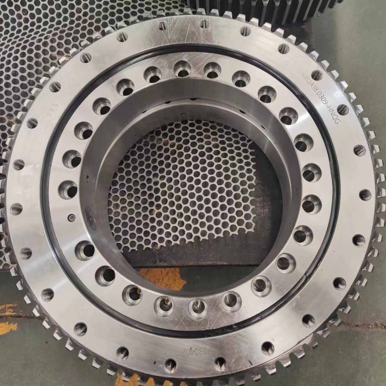 

Factory supply slewing bearing with outer gear XA180309N for machine parts turntable rotatory bearing