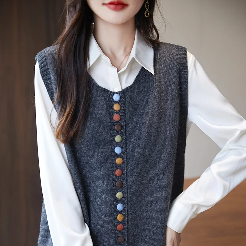 2024 New Spring And Autumn Female Vest Fashion Casual Sleeveless Sweater Vest Cardigan Waistcoat Solid color Tops