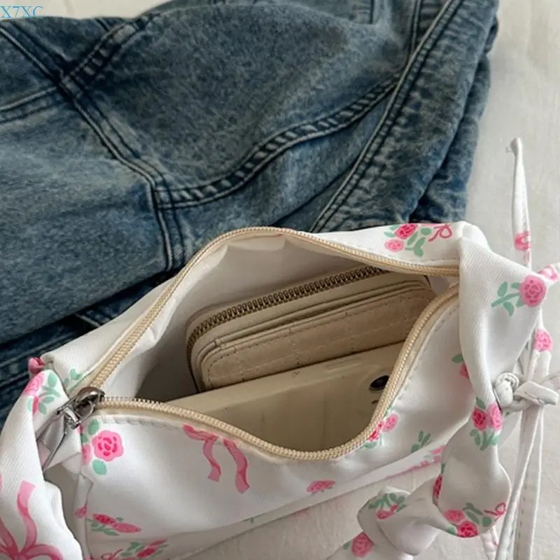 

X7XC Women Bag Large Capacity Shoulder Bag Commuting Bag Handbag Pleated Armpit Bag