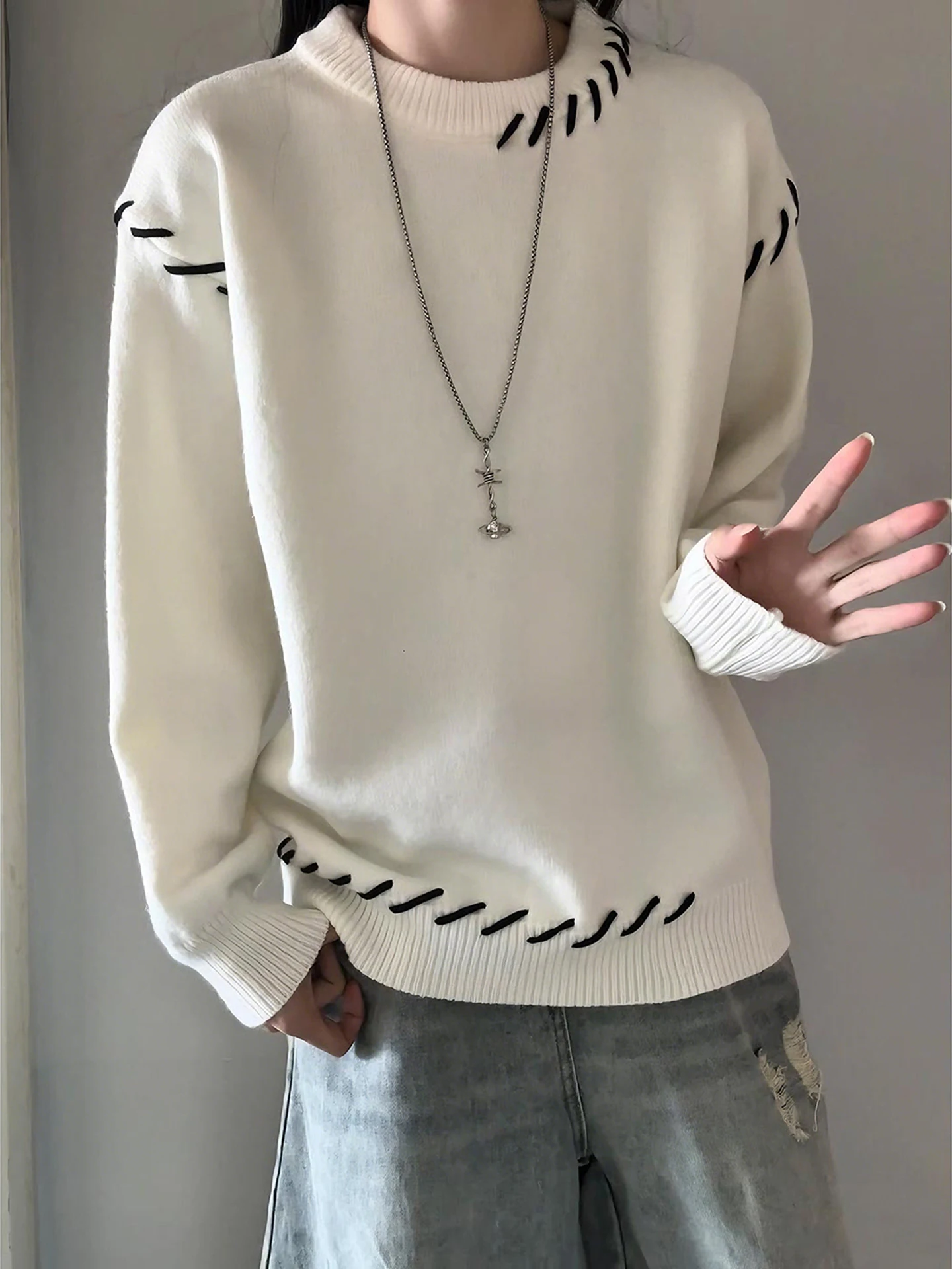 

White Hand-Sewn Knit Sweater round Ne Men's Autumn Winter Design Splicing Vintage Cool Versatile Woolen Sweater Cleanfit