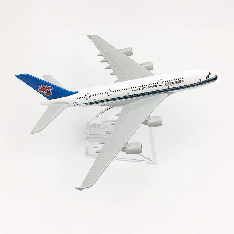 16cm Alloy Aircraft Model Southern Airlines Airbus A380 Diecast Aviation Plane Collectible Miniature Toys for Boys Dropshipping