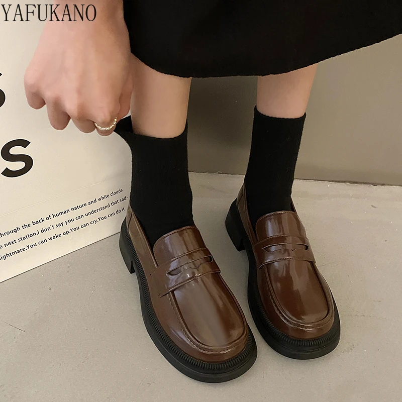 Fashion Small Leather Shoes Women Spring New Student British Style Casual Loafers Chunky Heel JK Uniforms Shoes Large Size 41 42