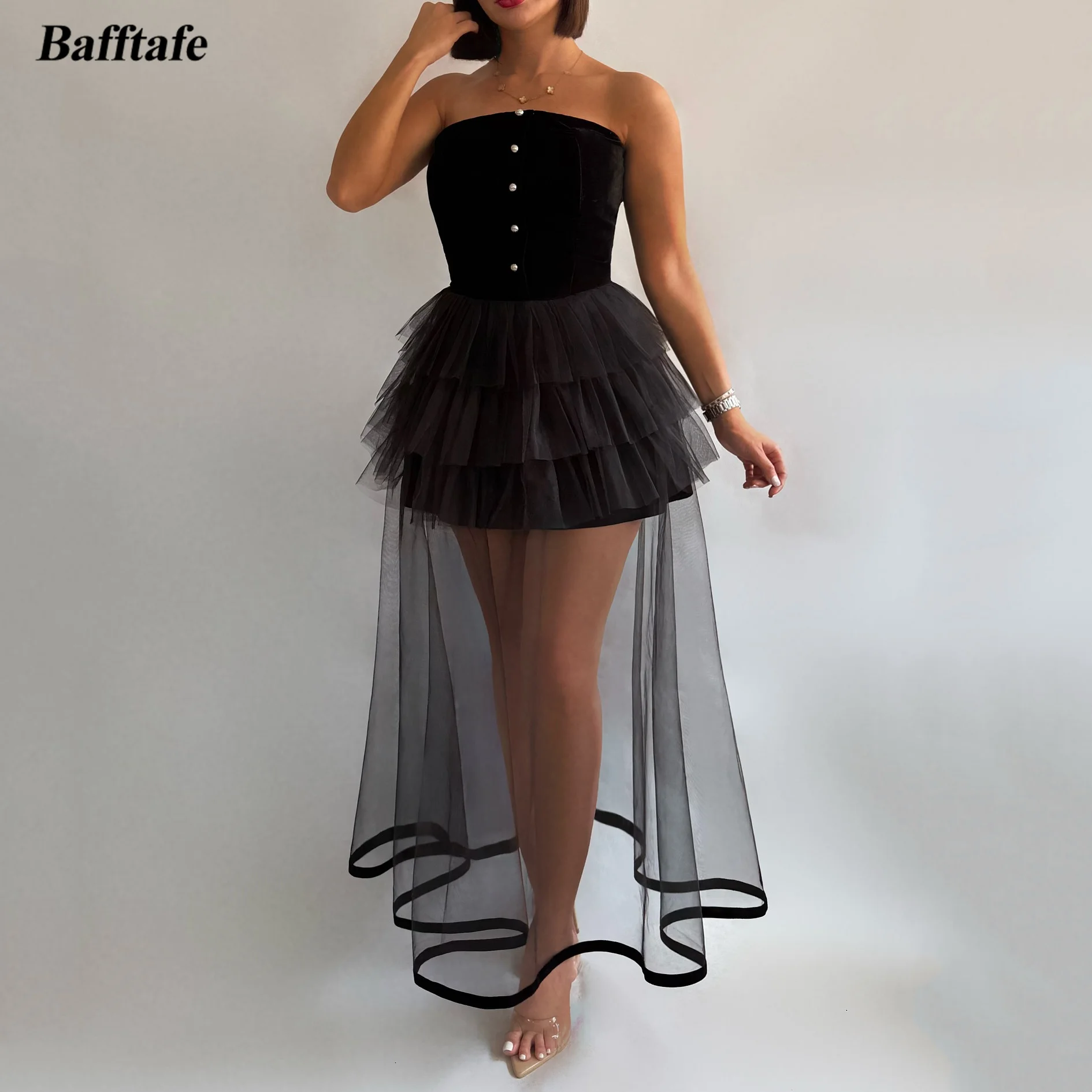 Bafftafe Schwarze, abgestufte Abendkleider in A-Linie, maßgeschneidertes formelles Party-Abschlussballkleid für Damen, Knöpfe, Saudi-Arabien, langes Geburtstagskleid