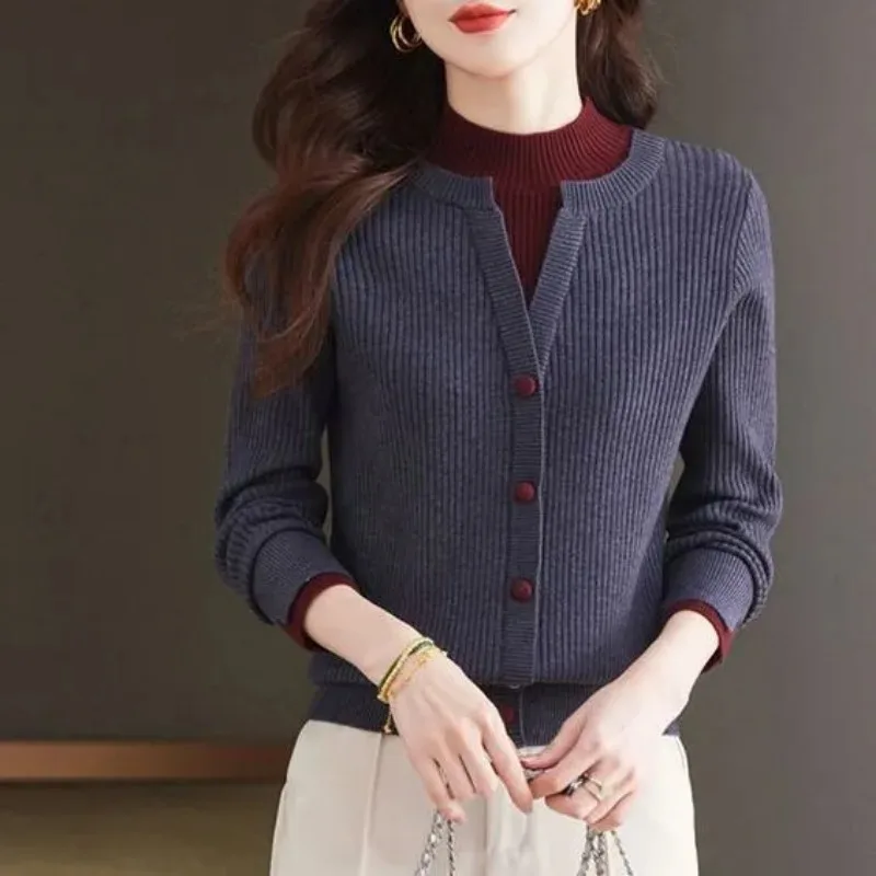 

New Autumn Winter Women's Sweater Half Turtleneck Fake Two-piece Pullover Knit Sweater Fashionable Versatile Loose Base Shirt