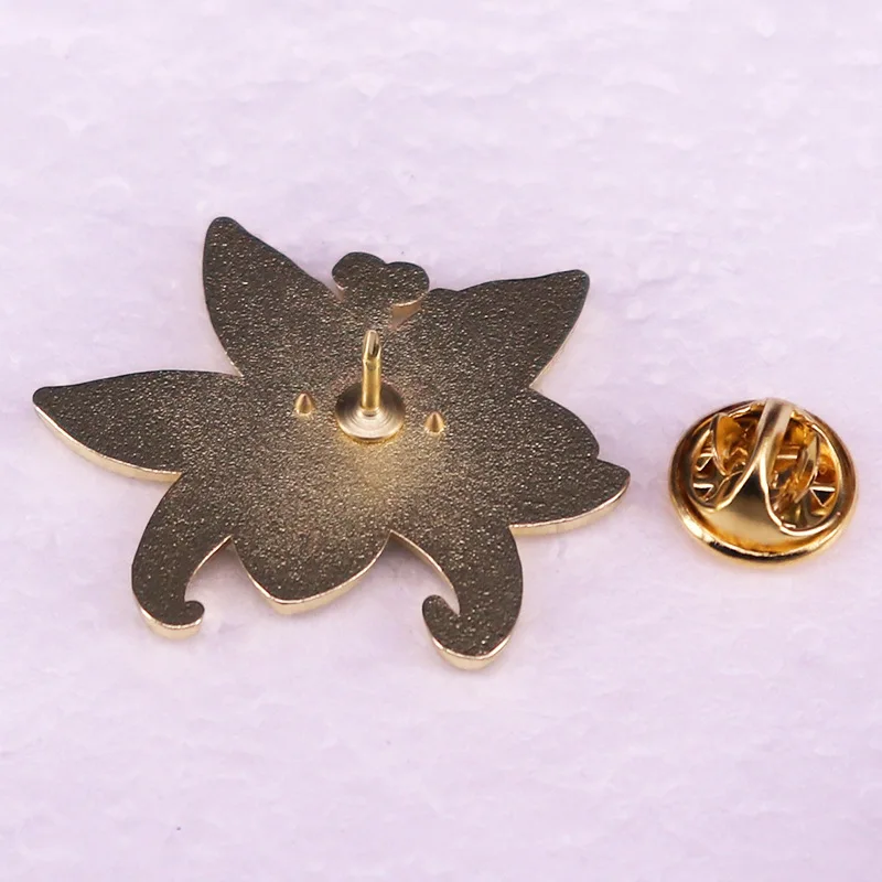 Tideway Game Series Brooch Exquisite Blue Flower Badge Metal Enamel Pin Clothing Knapsack Decorate Send Schoolmate Friend Gift view 2
