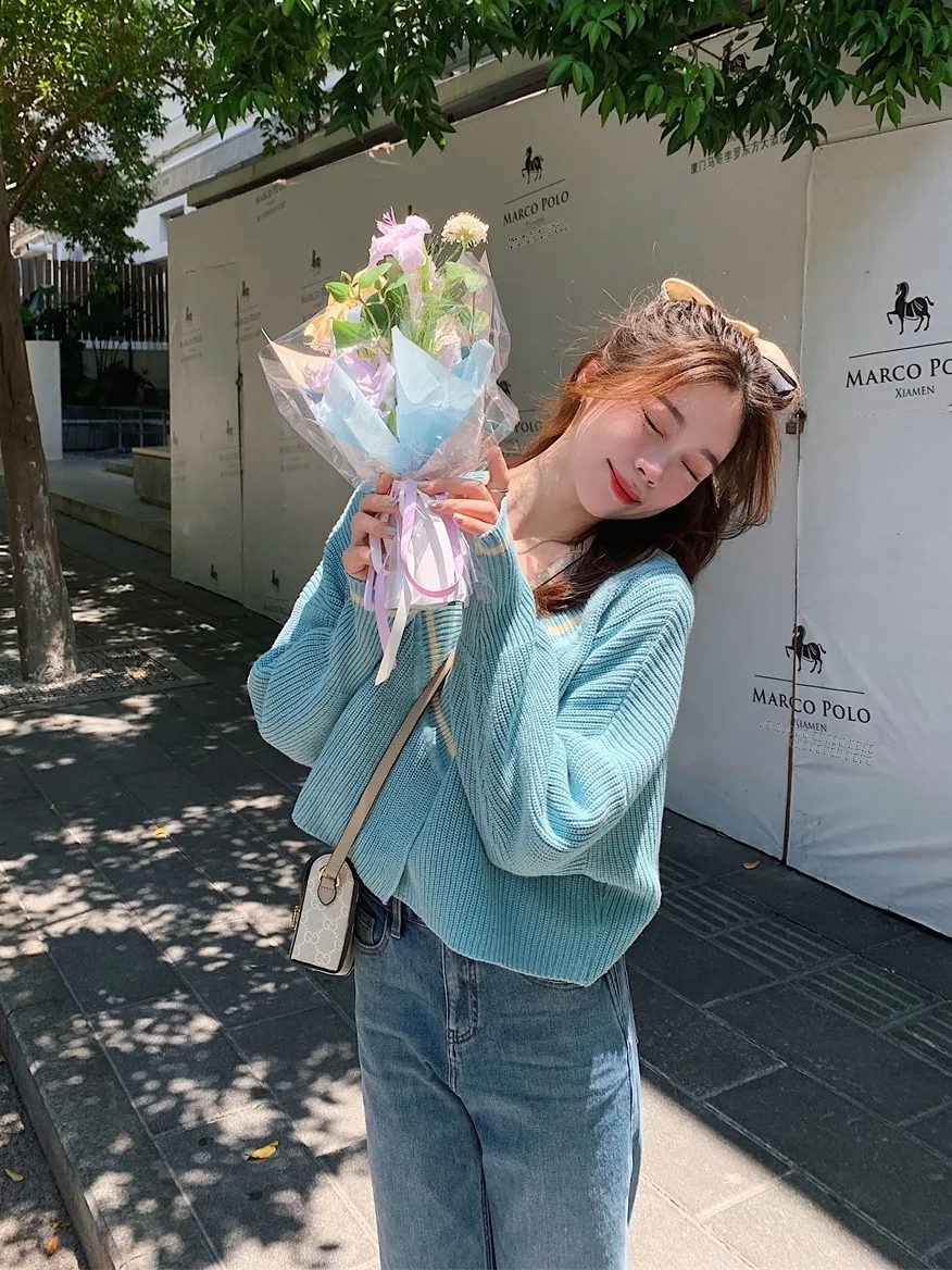 

Свободный синий кардиган BOOMLIMIT с V-образным вырезом, цветными блоками и перекрестным узором для женщин, хлопковый вязаный топ