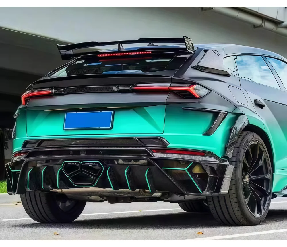 تستخدم لامبورغيني URUS عالية الجودة ألياف الكربون الجافة M-نمط قطع غيار السيارات سقف المفسد طقم الجسم #5