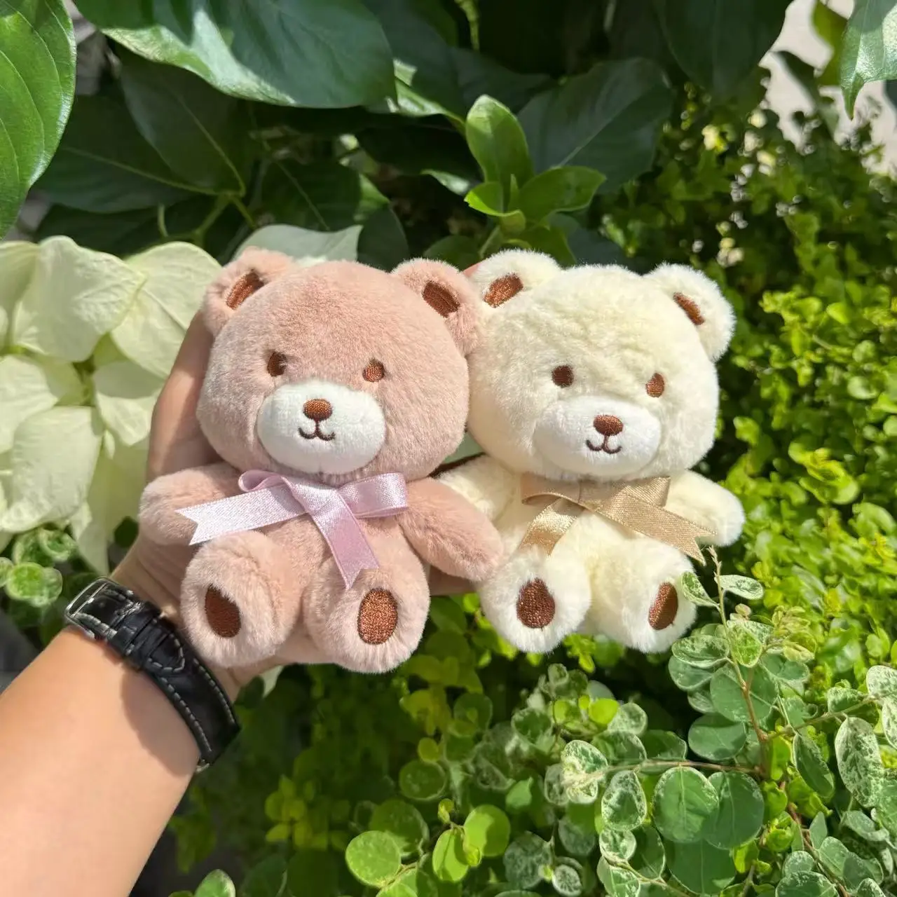 Cute milk coffee bear plush toy keychain, small teddy bear doll, 4-inch claw machine doll bag pendant