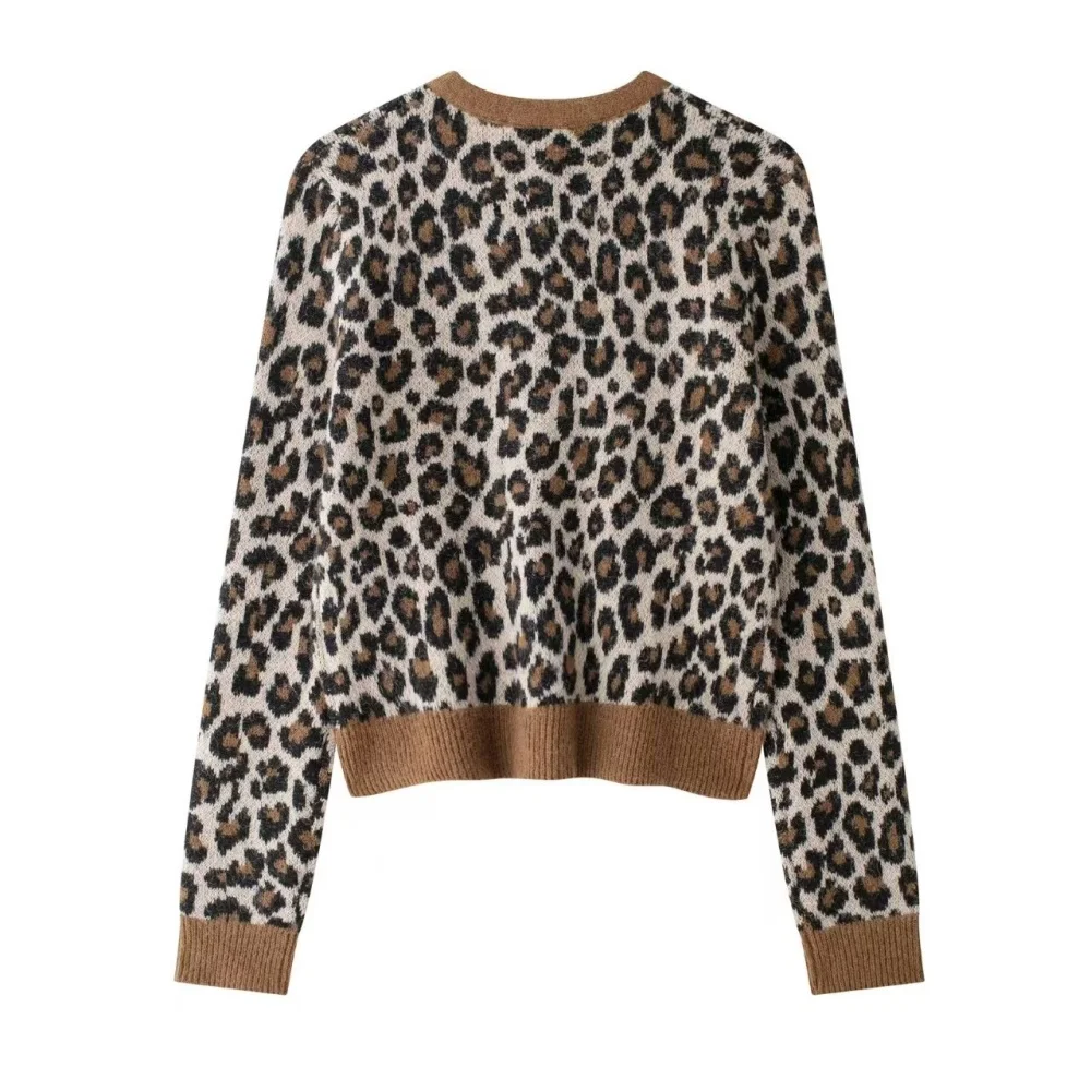 Women's sweet animal print leopard print long sleeved round neck knitted cardigan autumn and winter new knitted sweater jacket