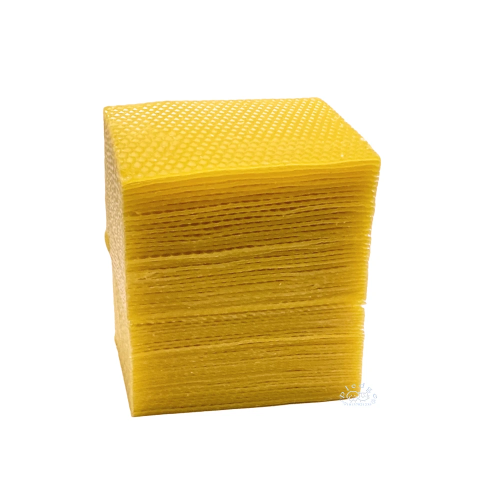 50 Uds. Hoja de panal de cera de abejas pura hoja de peine de miel hecha de cera de abejas Natural para velas y apicultura 9X13CM herramienta de abeja de tamaño pequeño