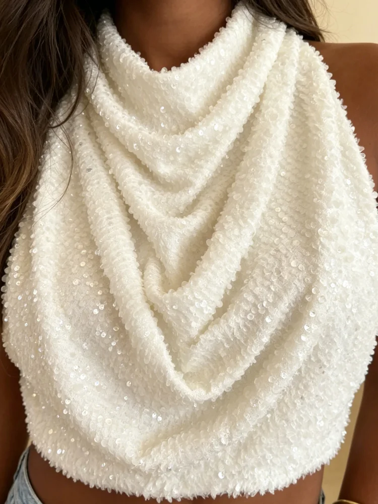 Fashionable and sexy Strapless Women's Top, with Short and Fitted Design. Made of Reflective Crystal Material, It Is Durable and Scratch-Resistant. Pure White in Color, with a Round Neck and Sleeveless Design. Y2K Style. Suitable for Daily Parties and Spr