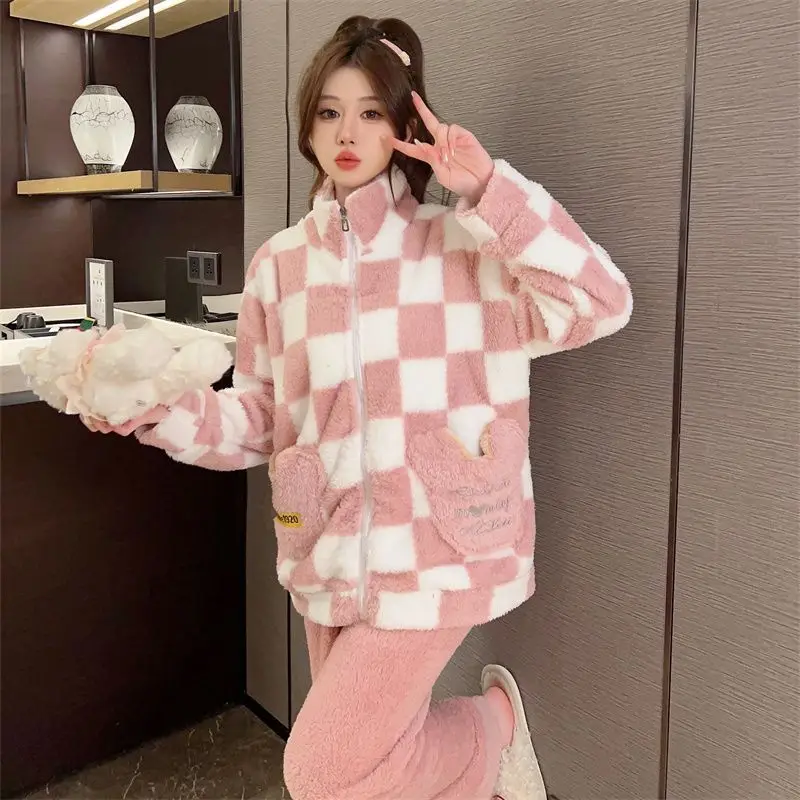 120Kg Winter Flannel Plus Size Pajamas Women's Autumn and Winter Zipper Turtleneck Thickened Coral Fleece Loungewear Set Comfort