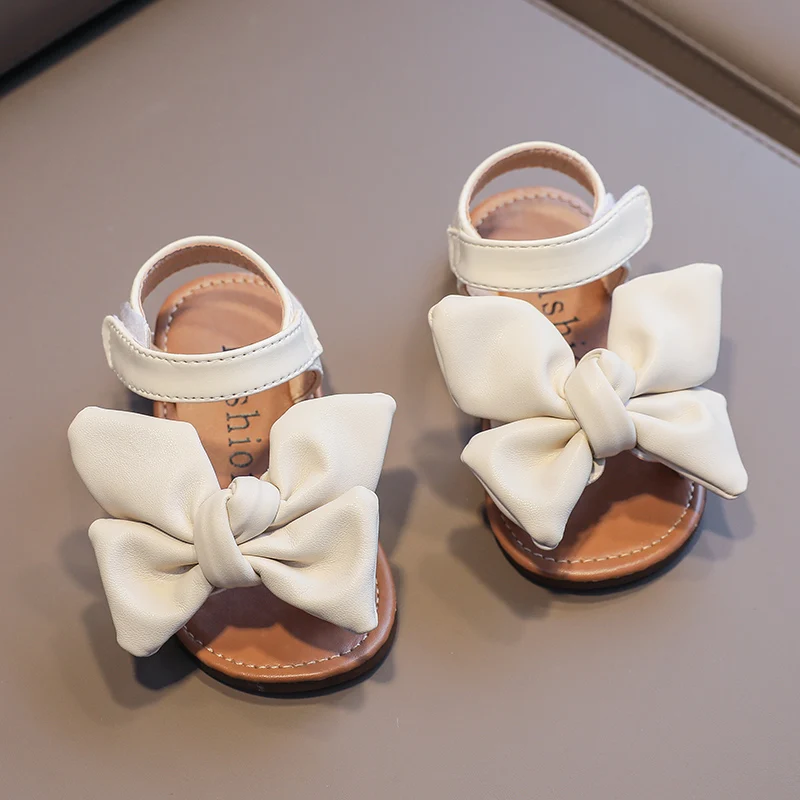 Novo crianças borboleta bowknot princesa sandálias crianças branco preto sapatos de couro festa de casamento do bebê meninas dança desempenho apartamentos