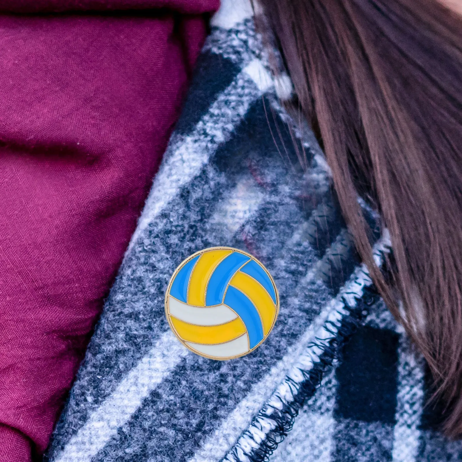 10Pcs Volleyball Brooch Pin Mini Enamel Sport Jewelry Party Favor Team Reward Volleyball Lover Gift Lapel Pin for Hat Jacket