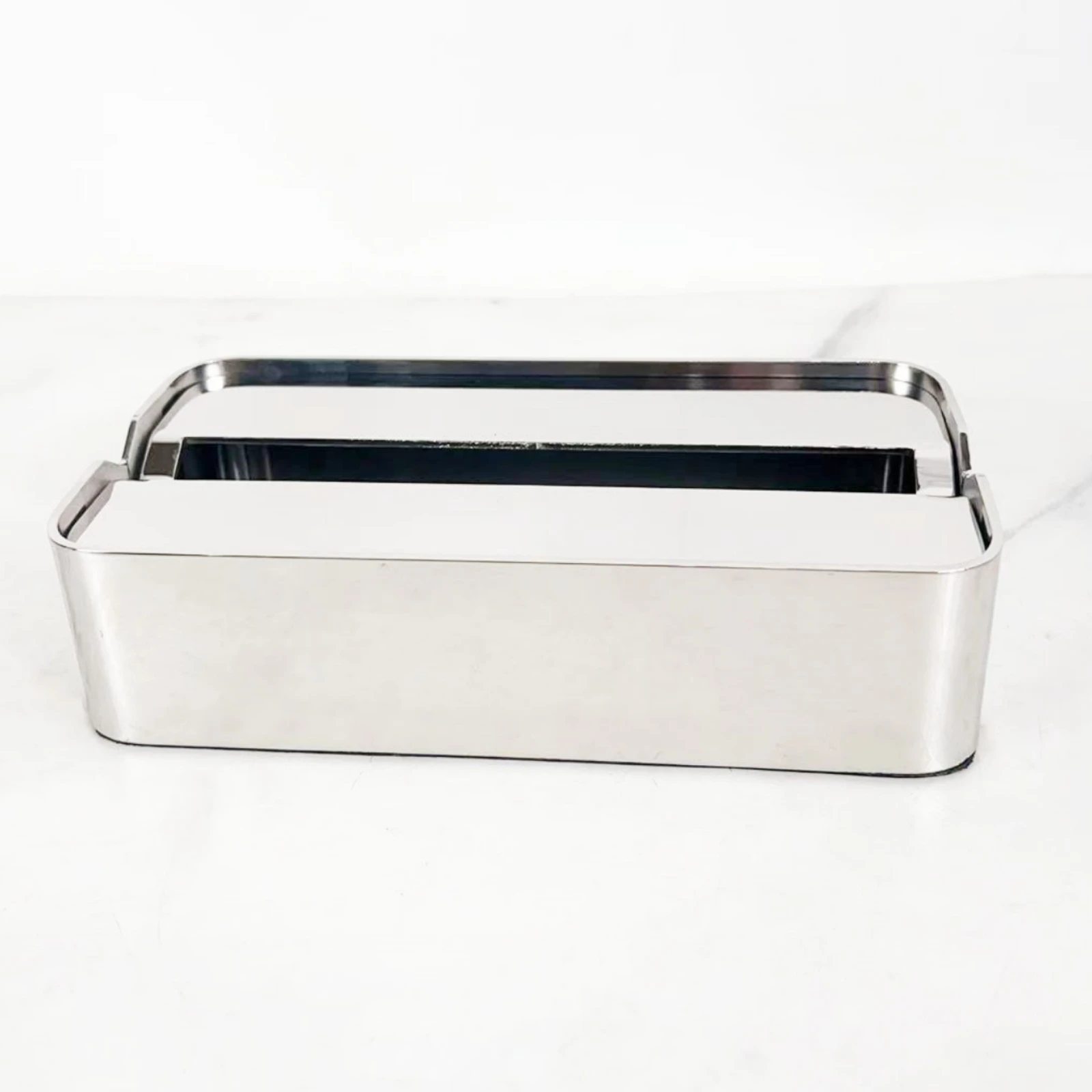 

Metal Napkin Holder Easy to Clean Stainless Steel Tissue Box Home Accessory Minimalist for Hotel
