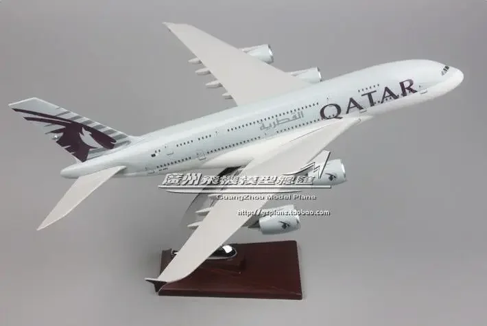 36CM Alloy Metal Plane Model Air  QATAR Airways A380 Airlines Airplane Model QATAR Airbus 380