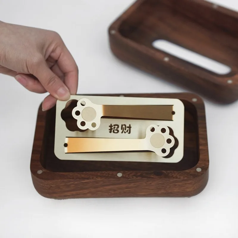 

Brass Spring-Loaded Tissue Box Automatic Lift Paper Dispenser Household Must-Have for Bathroom and Kitchen Paper Elastic Holder