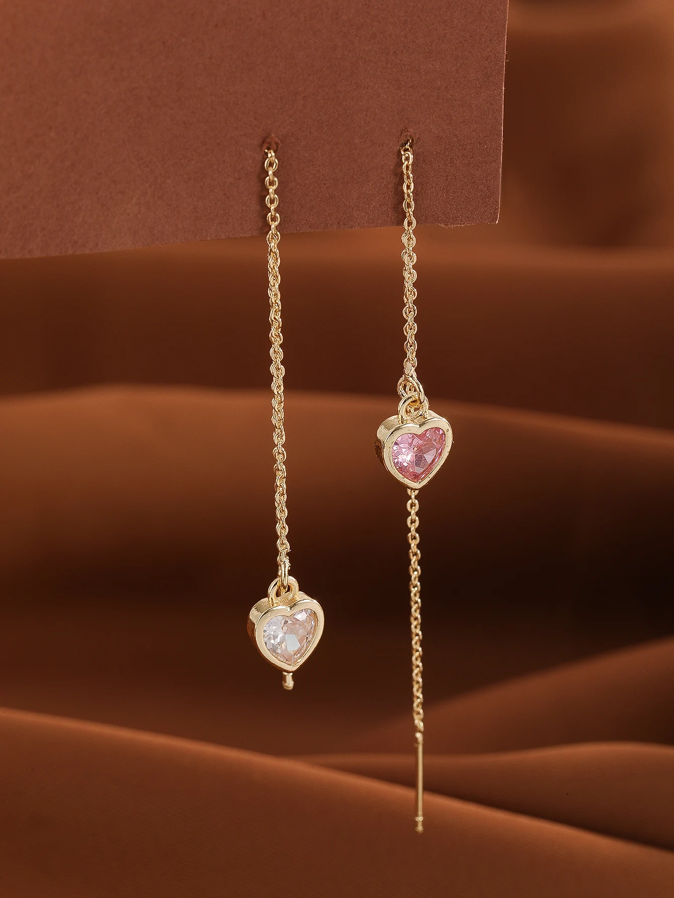 

Trend Climb Heart Pendant Drop Long Earrings For Women Straight Hanging Ear Wire Piercing Wedding Jewelry