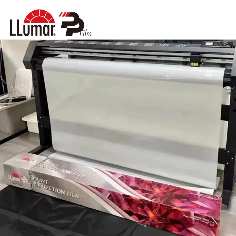 

LLumar 7,5 мил TPH PPF Усовершенствованная защитная пленка для краски Максимальная глянцевая прозрачность Гидрофобный самовосстанавливающийся удар