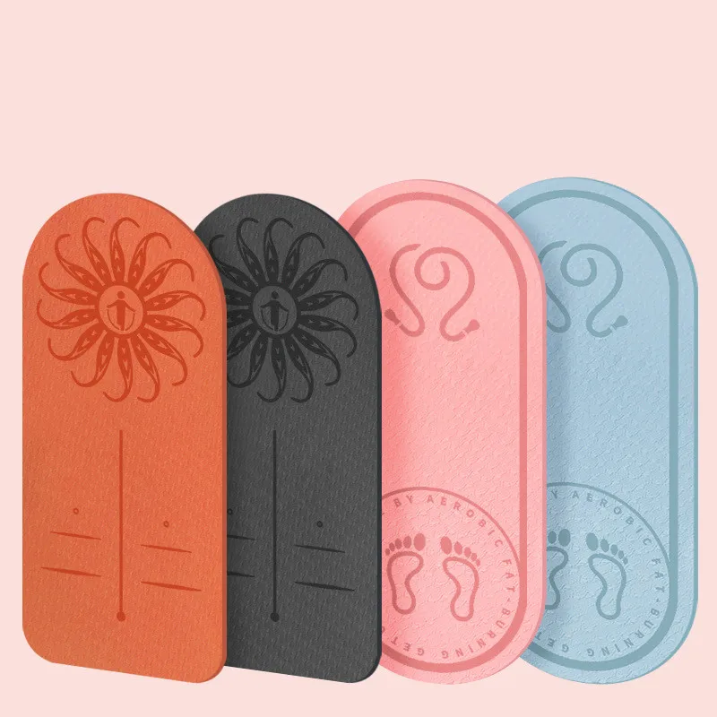 TPE Yoga Mat-6-10mm Thickness Folding Design Oval Shape 140cm Length Carrying Strap Included Universal Use for Fitness Dance