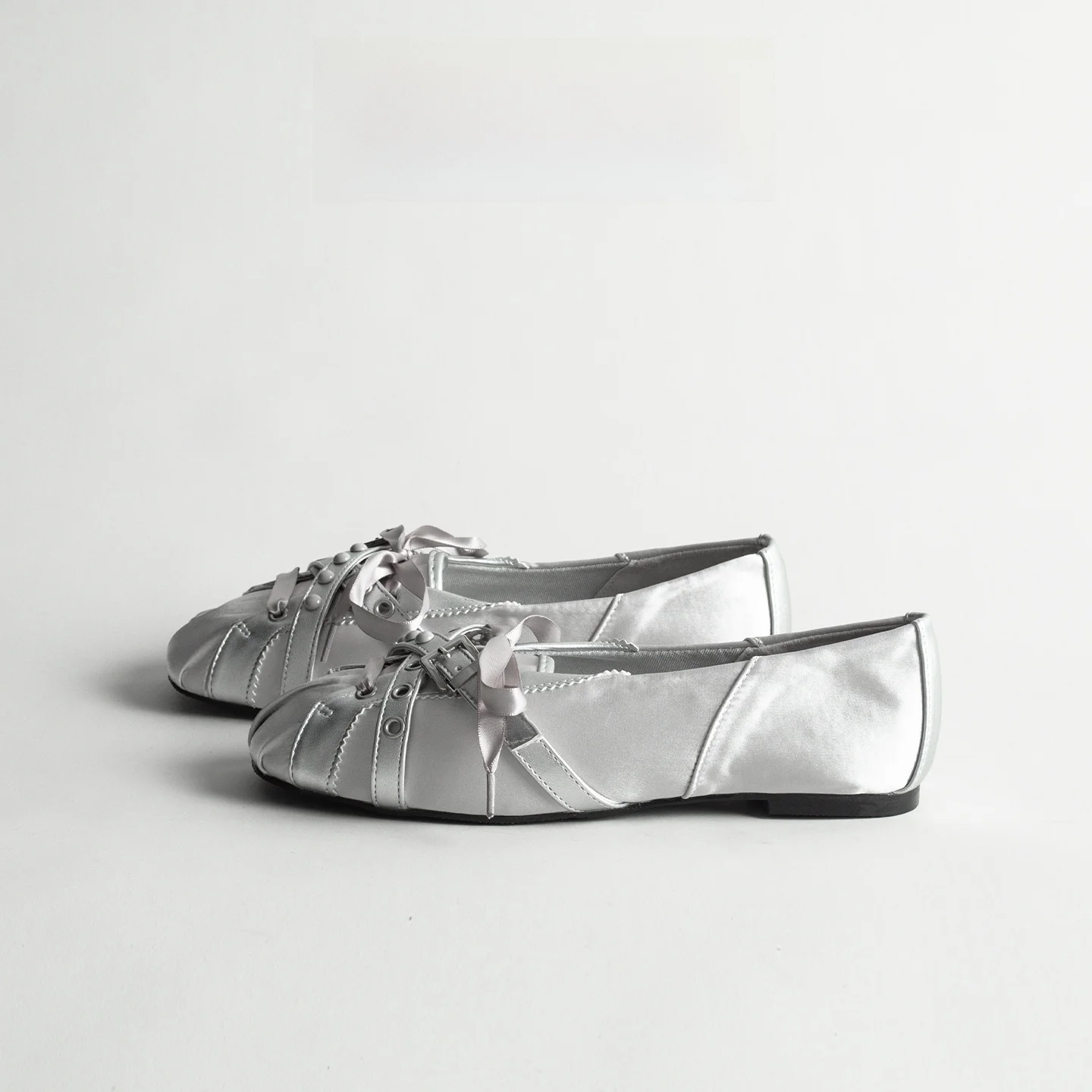 

Silver Retro Satin Cross Tie Flat Ballet Shoes Women Spring Versatile Mary Janes Single Shoes Korean Style Knot