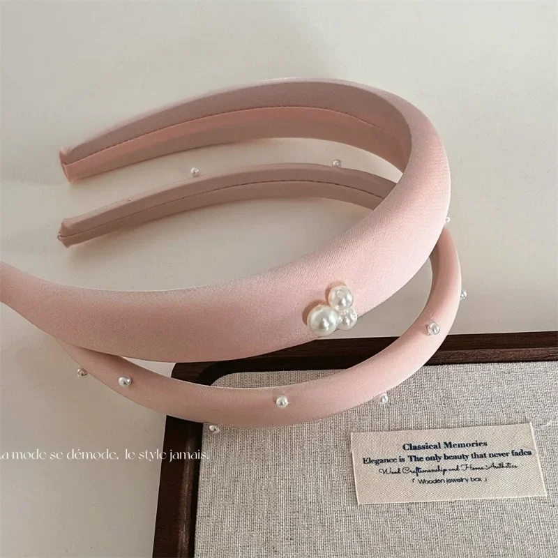 

Pink Mercerized Three-Dimensional Pearl Headband Sweet Girl Versatile Outing Headband Advanced Design Sense Hairhoop Headwear