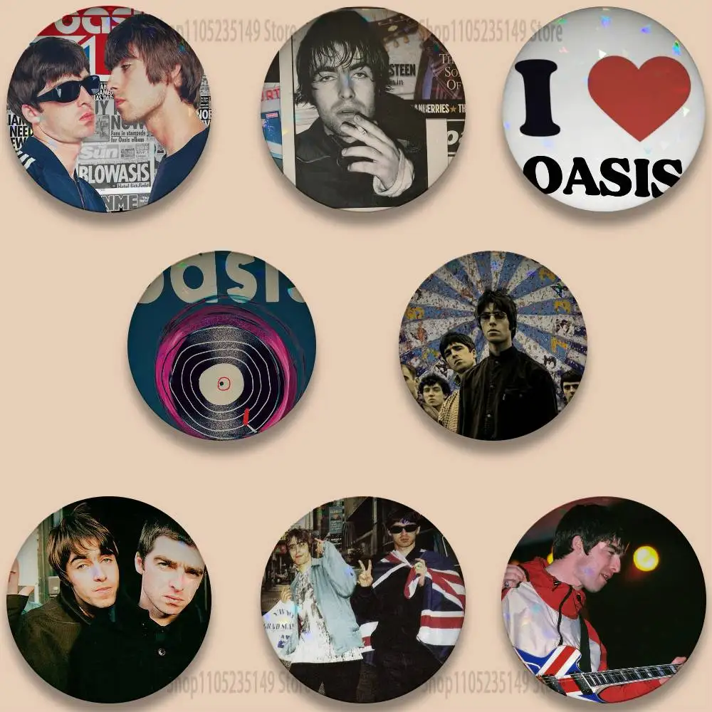 

O-Oasis Band 58mm Tinplate Coin Badges Personalized Handmade Round Brooches Photo Text Graphic Pins Accessory Gift for Friend