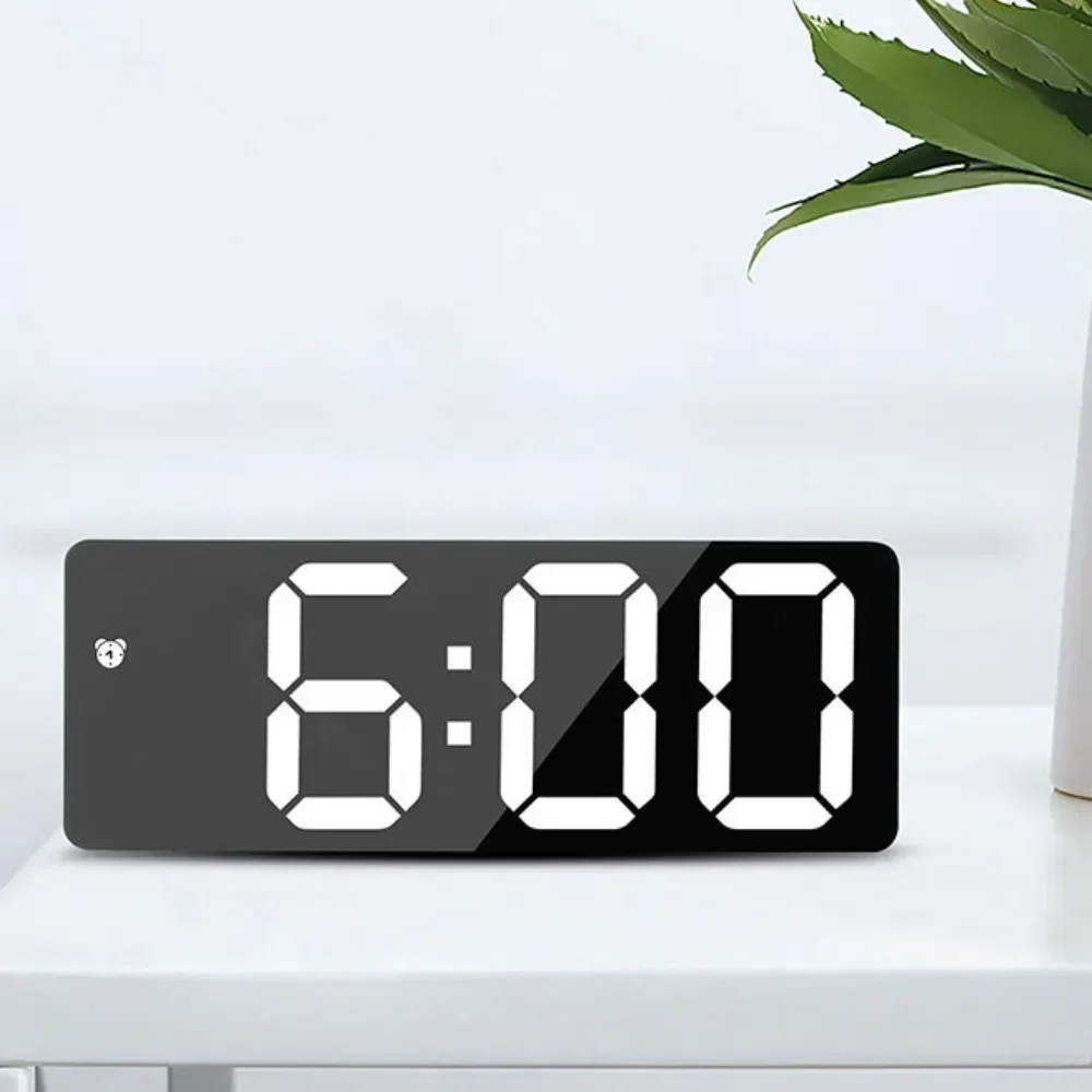 Voice Controlled Wall Clock Temperature Alarm Clock Night Mode Snooze 12/24H Anti-disturbance Function for You Clocks Tools Ring