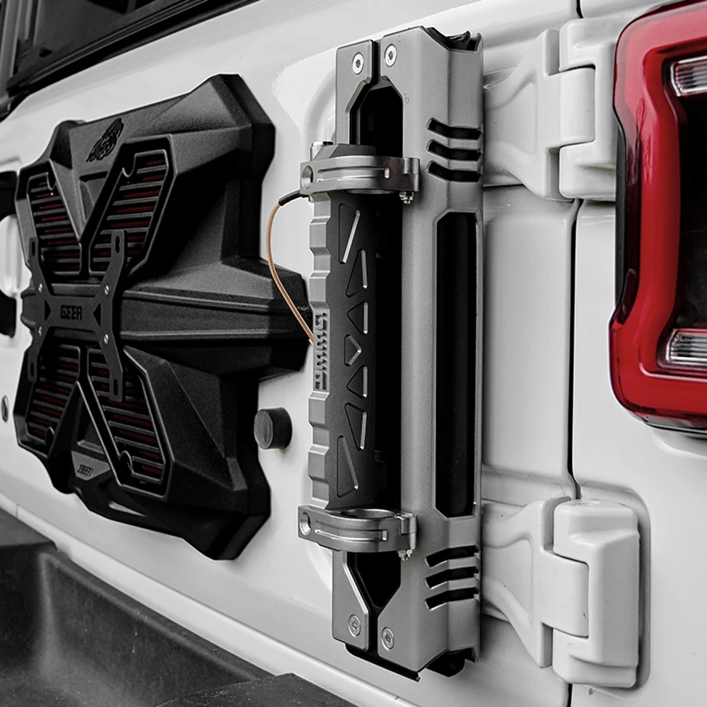 

SXMA JL1233 Three-In-One Bracket Silver Aluminum Alloy Tailgate Hinge Flagpole Bracket Antenna Mount for Je W Rangler JL 18+