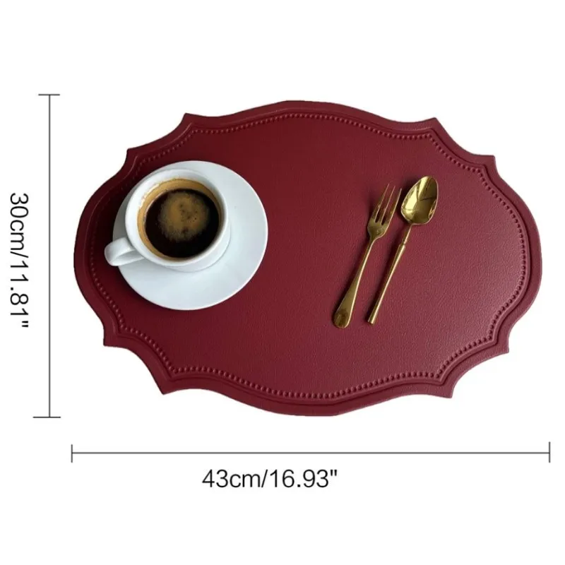 1/4/6 قطعة البيضاوي الشكل بولي Red المفارش الحمراء مجموعة فو الجلود المطبخ طاولة طعام وسادة فاخرة هدية مكان حصيرة أدوات المائدة مقهى الوسادة يخزن