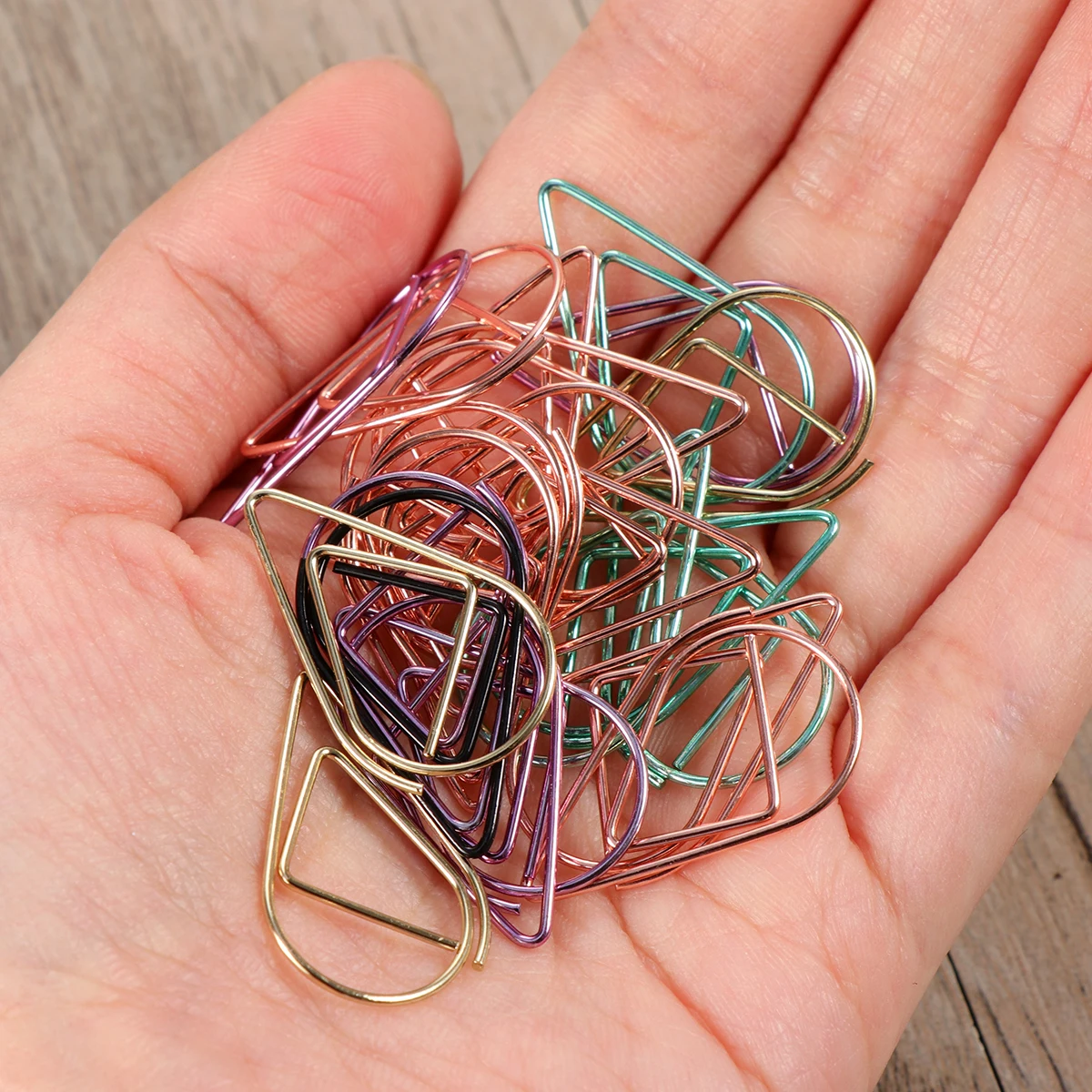 

100 Pcs Metal Paper -shaped Clips Bookmarks Organizer Office Supplies Water Paperclips Cute