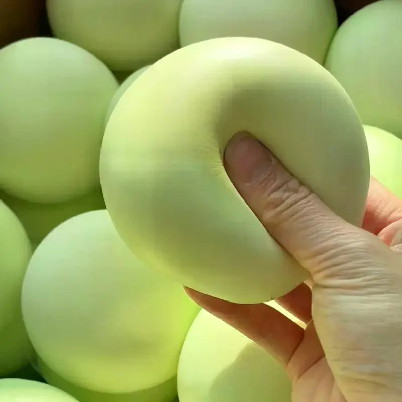Simulated Light Green Bread Slow Rebound Squeeze Toys Pinch Stress Relief Sensory Venting Fidget Toys For Anxiety ADHD Autism
