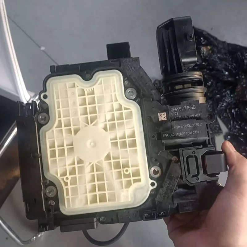 Original Brand New 0HK 0HK927156B TCU DL382 GearBox Accessories Automotive Transmission Control Module for AUDI