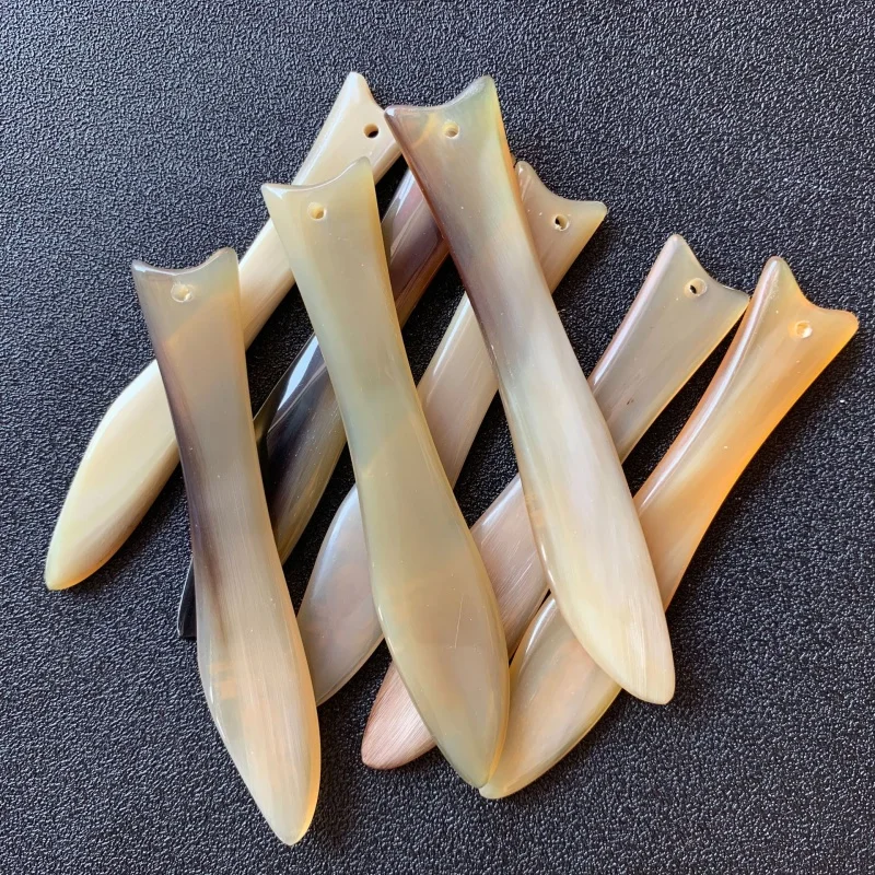 Horn Fish-Shaped Gua Sha Scraping Massage Tool Fish Bone Slices Horn Scrapping Plate Massage Muscle-Poking Stick Auricular Point