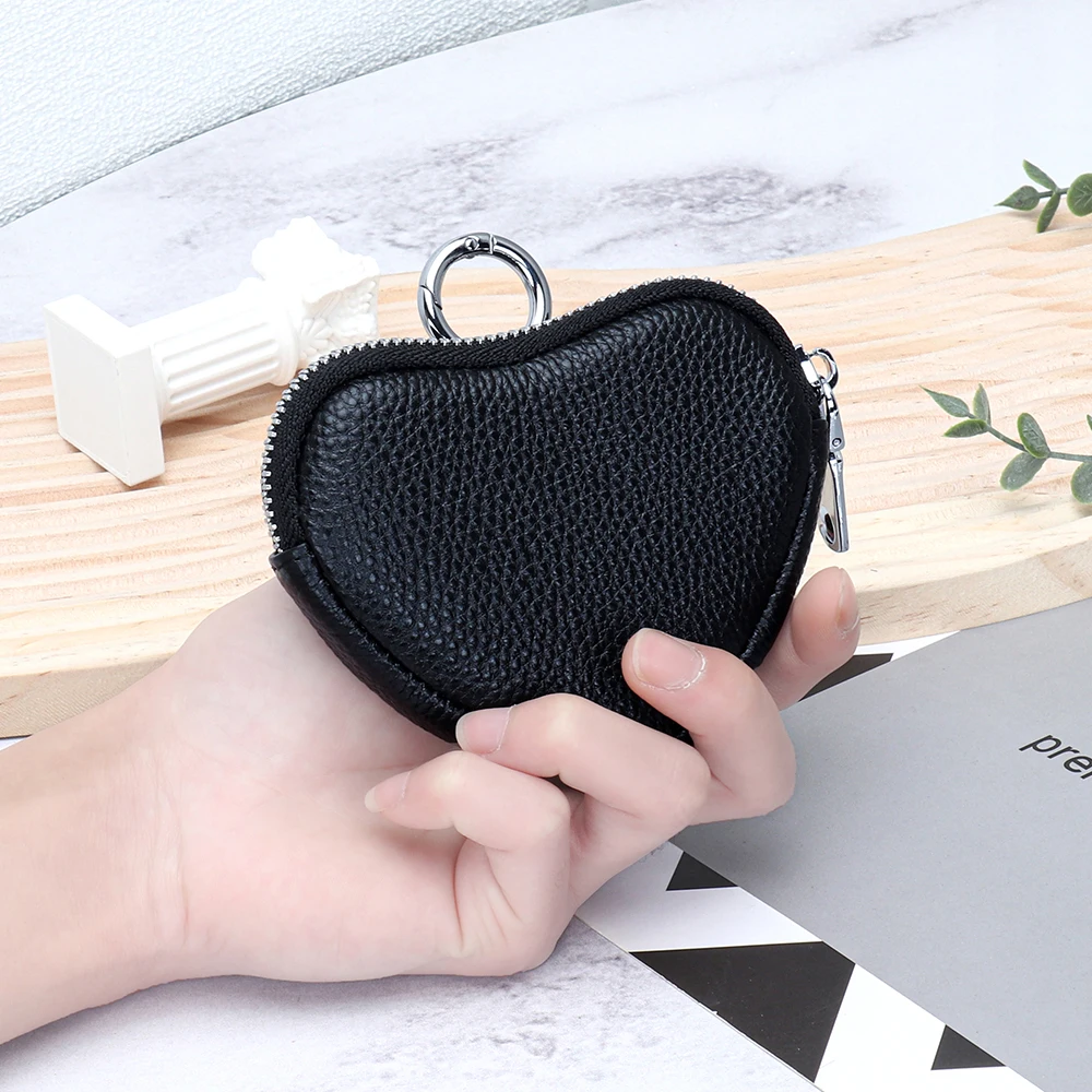 Zipper Pouch Keychain Black Red Heart Small Pouch with Zipper Mini Coin Purse Luxury Genuine Leather Change Purses with Keyring