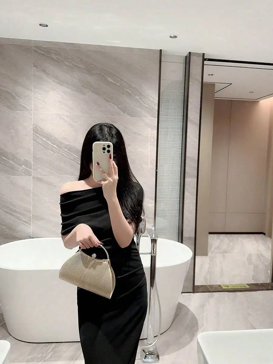 

Elegant Rhinestone Clutch Bag For Evening Party Wedding Dinner