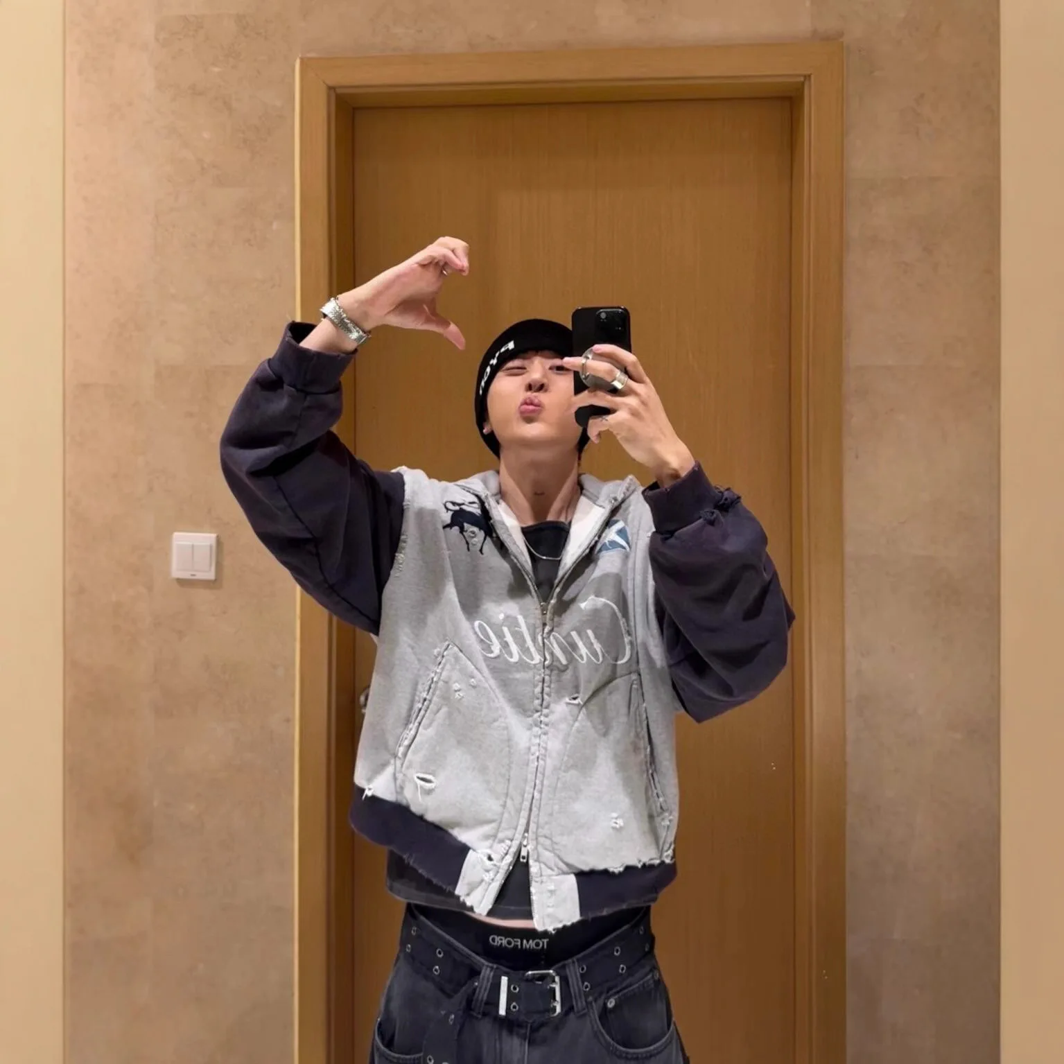 

GRAILZ 25ss Color-Blocked Distressed Vintage-Style Embroidered Combat Hooded Jacket