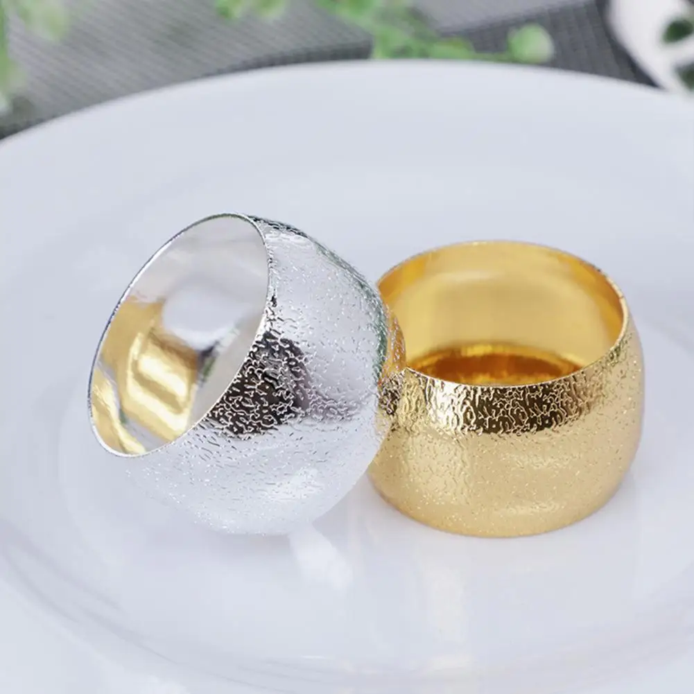 Reusable Napkin Holders Festive Napkin Rings Metal Napkin Rings Set Golden Silver Frosted Hammer Pattern Holders for Wedding