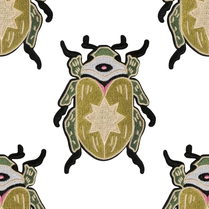 Parche bordado de escarabajo dorado, insignia termoadhesiva de insecto para amantes de la naturaleza, regalo DIY para ropa, gorra, bolso, chaqueta, sombrero de camionero, 1 ud.