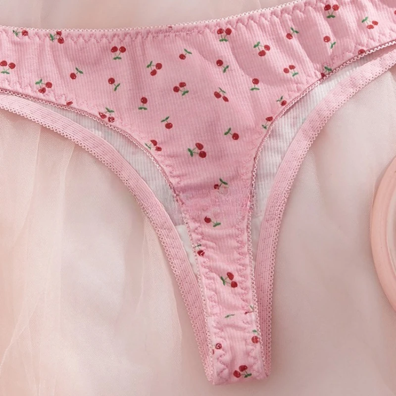 Dámská podprsenka s push-up efektem a krajkou, transparentní, s kalhotkami - náhled 2