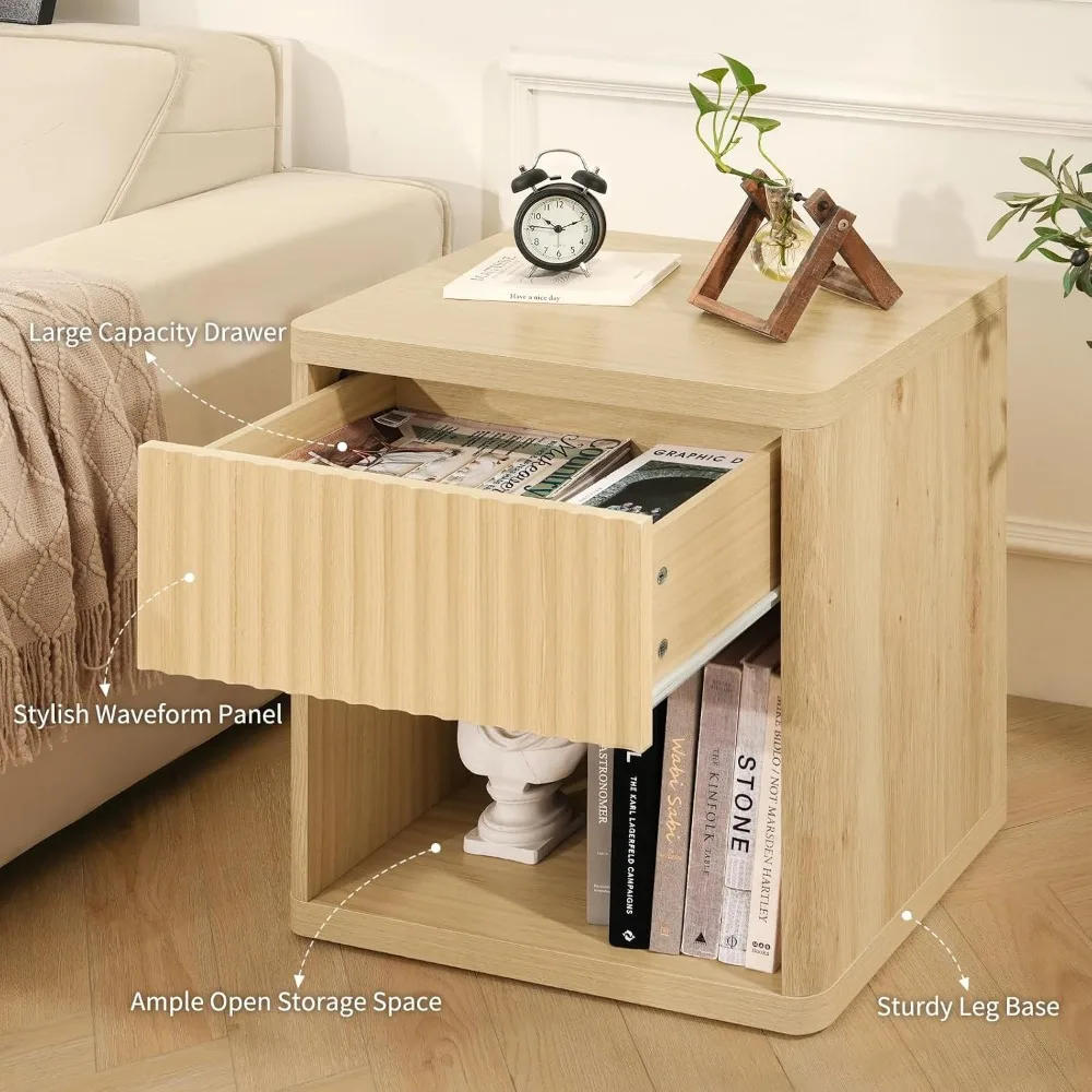 منضدة خشبية كبيرة على طراز المزرعة مع أدراج وتخزين لجانب السرير