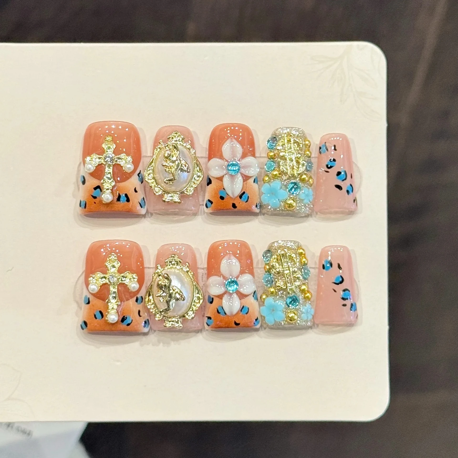 

10pcs/set Leopard Print Duckbill Shaped Handmade Press on Nails French Fake Nails 3D Flower False Nails 네일팁 Накладные Ногти Uñas