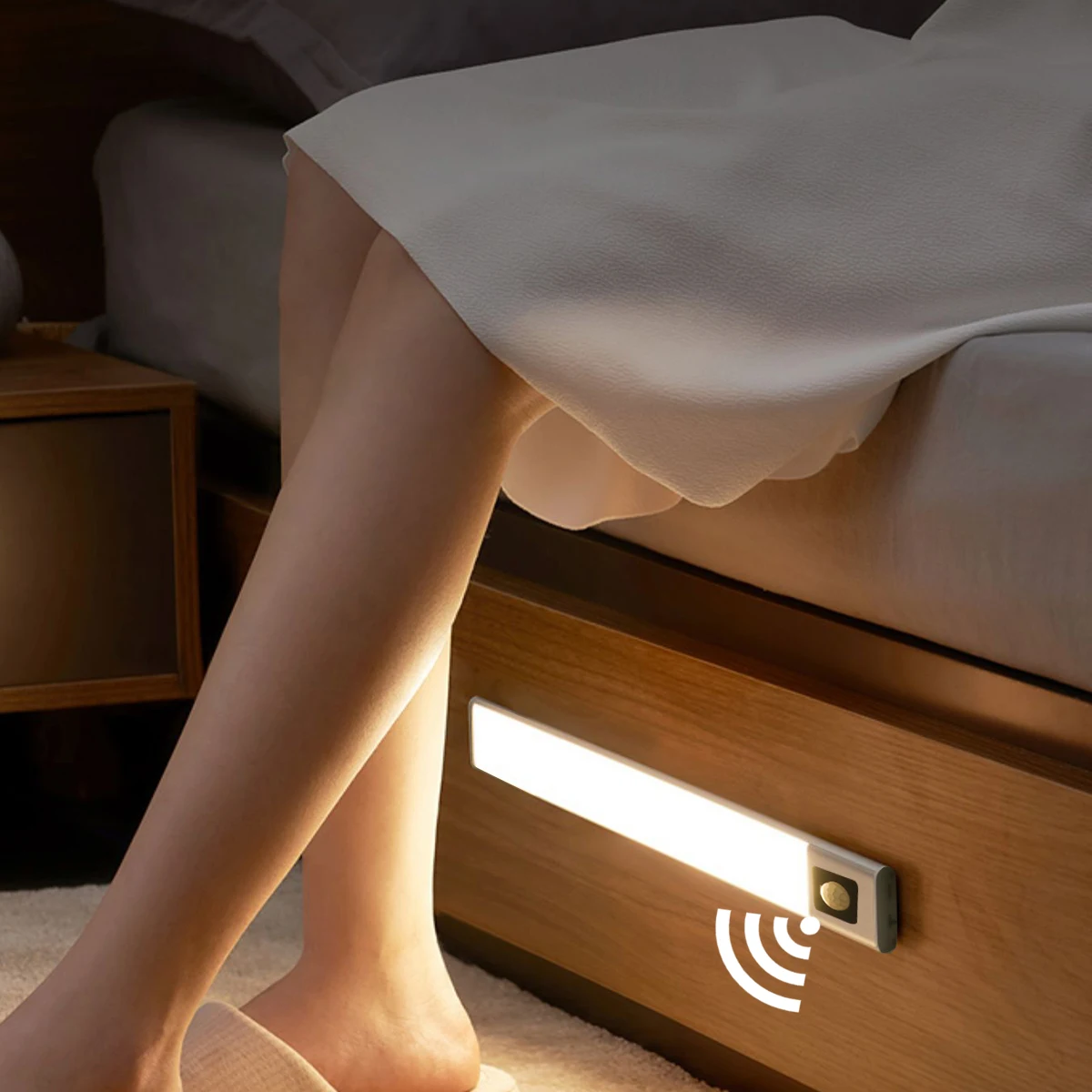 

LED Ultra Thin Night Light PIR Motion Sensor Magnetic Lamp For Kitchen Cabinet Bedroom Wardrobe Hand Scan Indoor Lighting