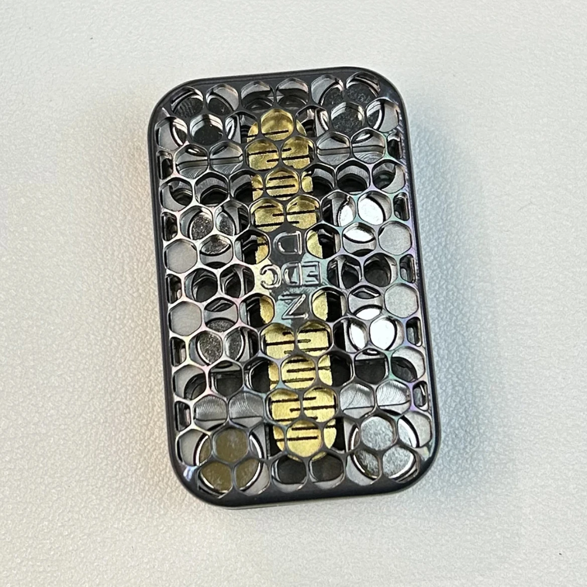 Fidget 슬라이더 스피너 중공 EDC 장난감 ADHD 성인을위한 티타늄 합금 안티 불안 감각 장난감 십대 여행 스트레스 릴리프