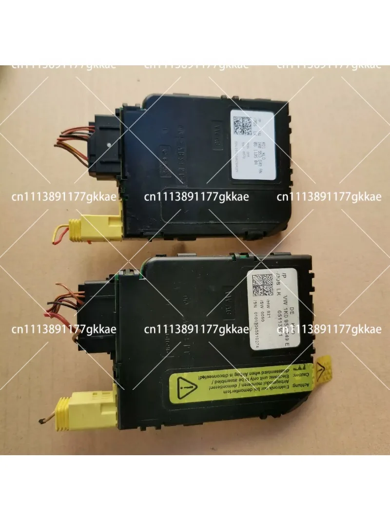 Steering Wheel Control Module Multifunction Cruise Control Switch Unit for Vehicle