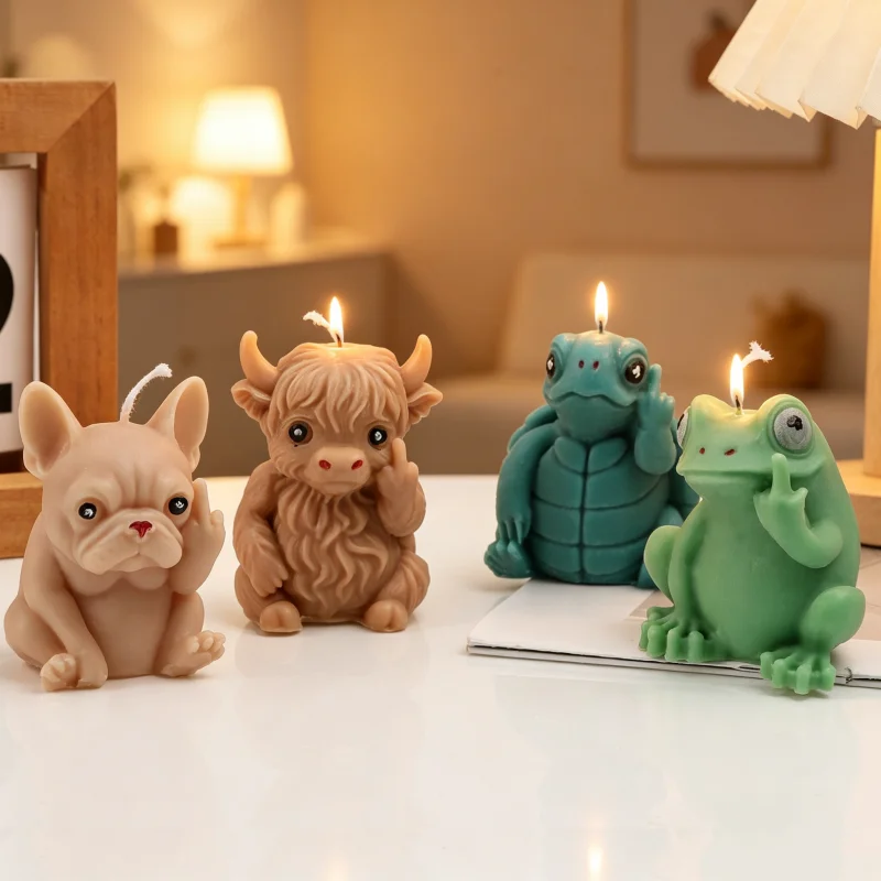 Funny Thinking Pose Animal Candle Silicone Mold Cute Highland Cow Turtle Frog French Bulldog with Thinking Gesture Decor Gifts